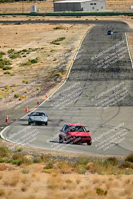 media/Oct-18-2025-Extreme Speed (Sat) [[d6d7e1fef1]]/Group 3 Purple/Session 3 (Turn 1)/